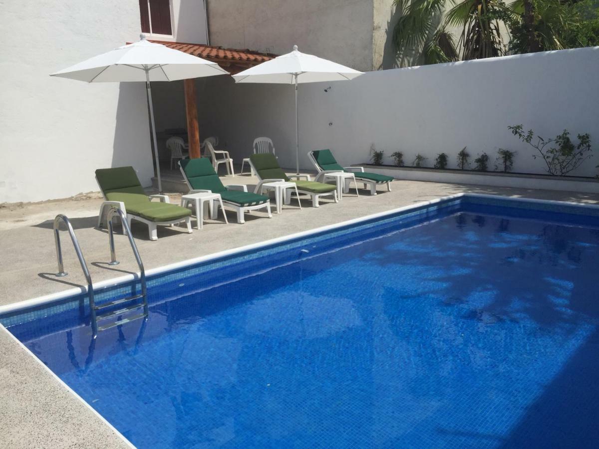 Departamentos Lalo Apartment Zihuatanejo Exterior photo