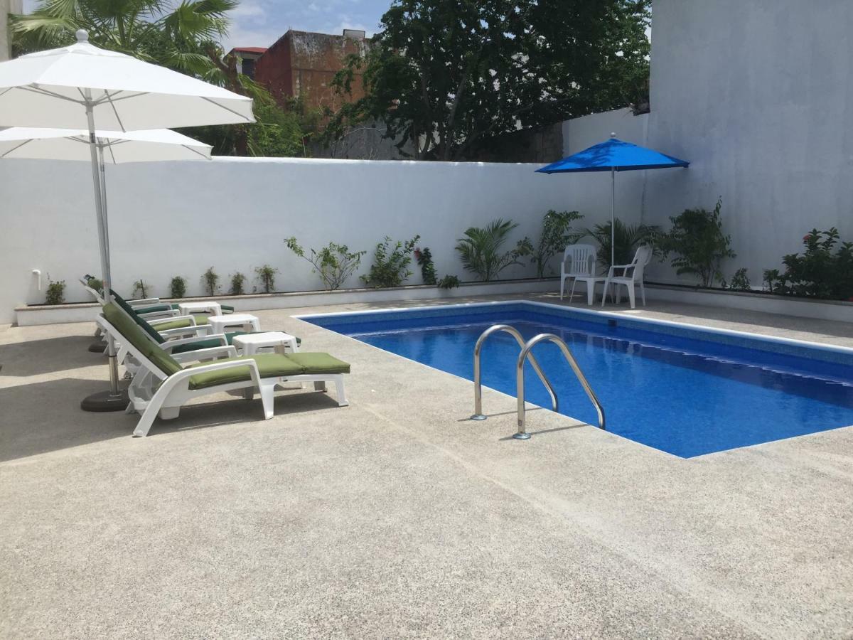 Departamentos Lalo Apartment Zihuatanejo Exterior photo